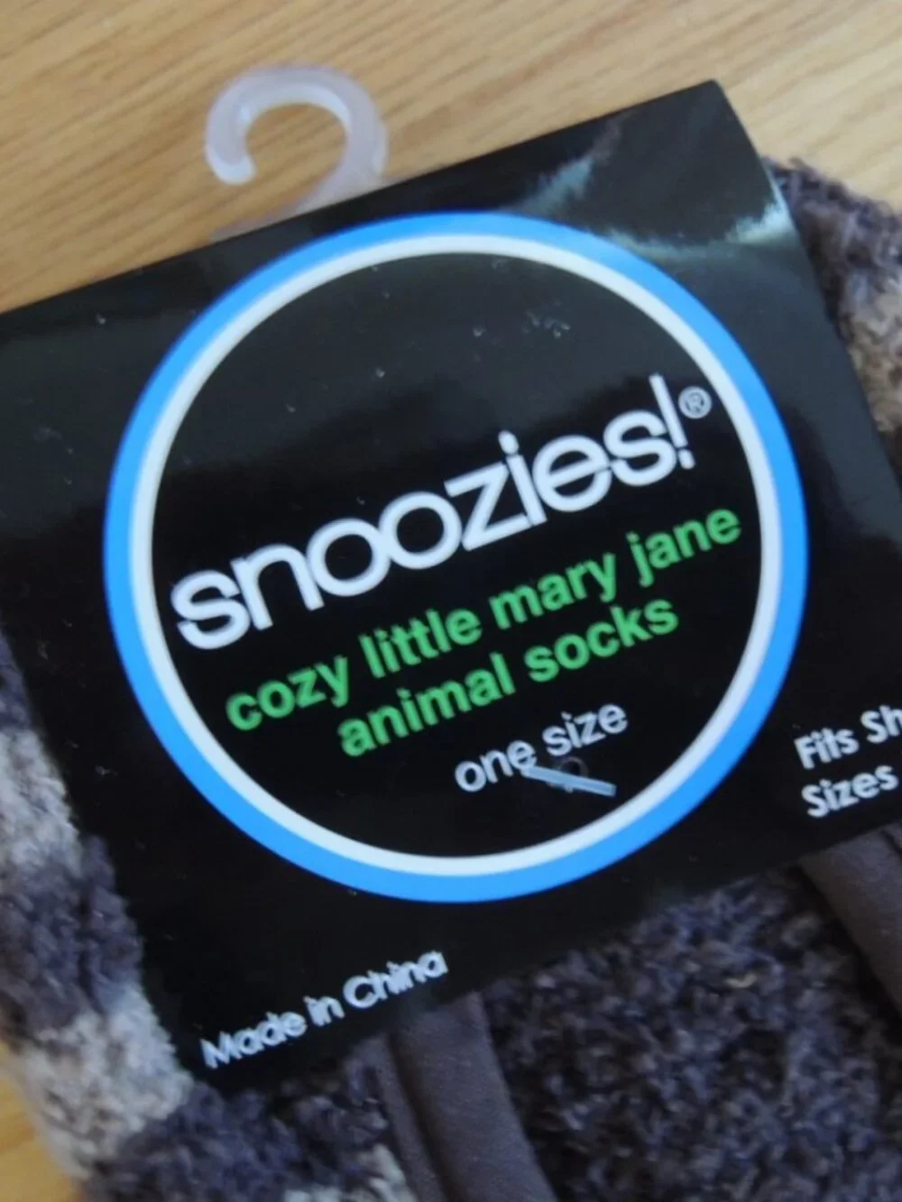 SNOOZIES Sloth Slipper Socks Cozy Mary Jane Animal Socks 1 Size Fits Shoes 5-10
